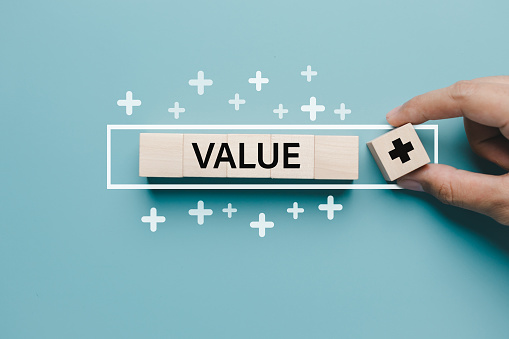 Becker's Podcast: Redefining VBC with Health Systems